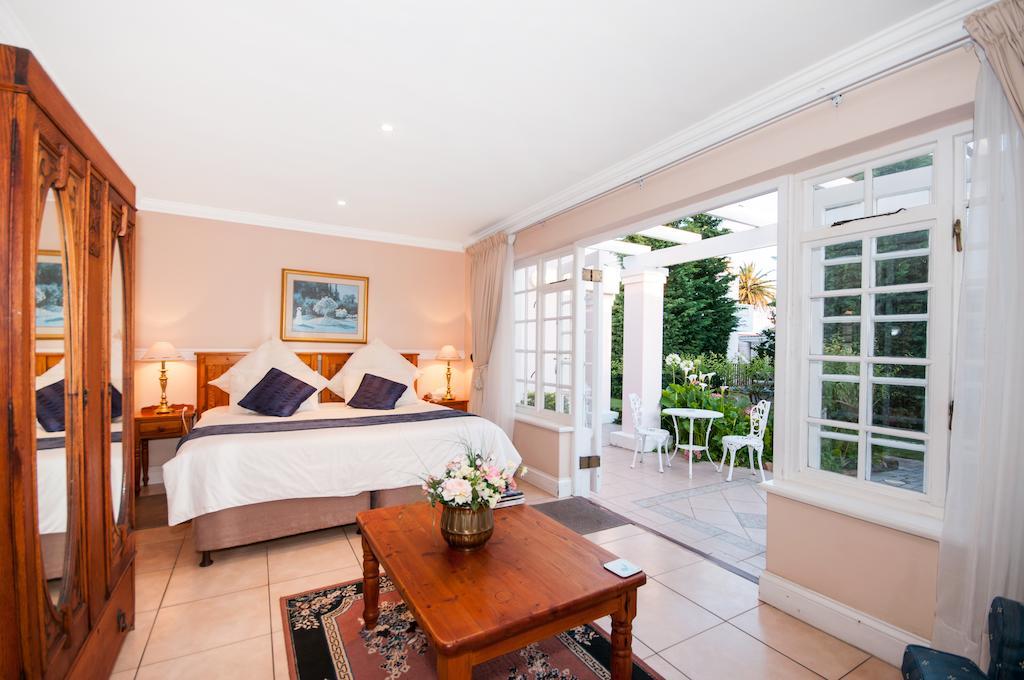 Heugh Road Guest House Port Elizabeth Room photo